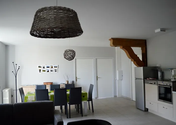 Les Logis Du Hallay