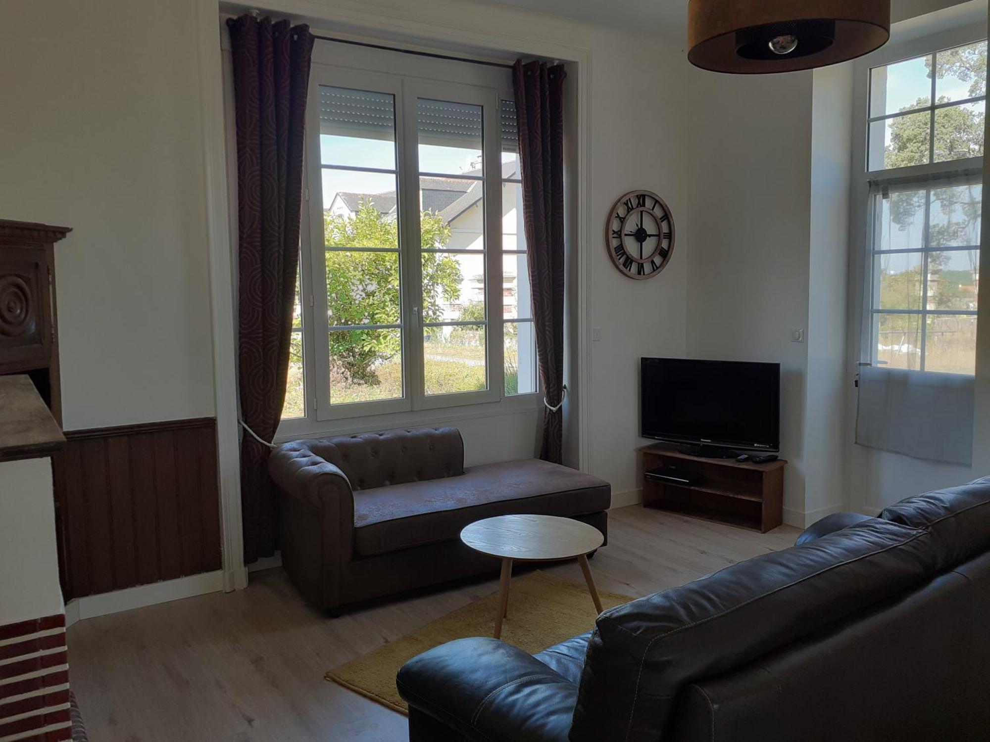 Les Logis Du Hallay Apartment